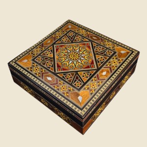 Ageless Mosaic Box